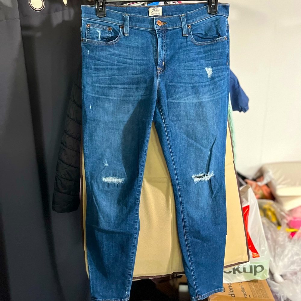 Womens J. Crew toothpick jeans. Mid rise. Size 32/14